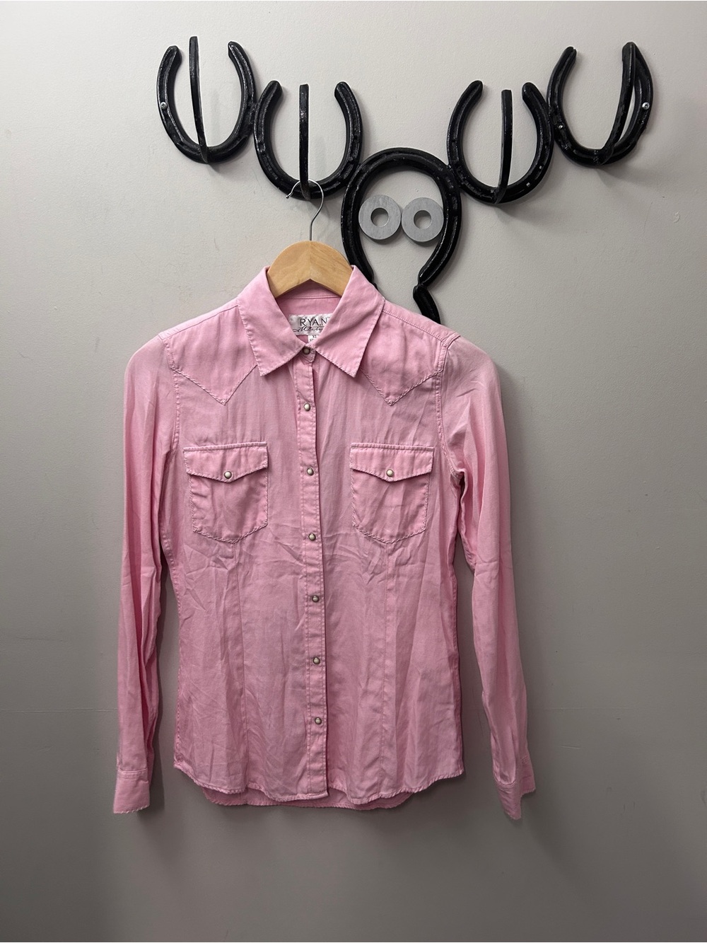 Ryans Western-Style Pink Button-Down Shirt